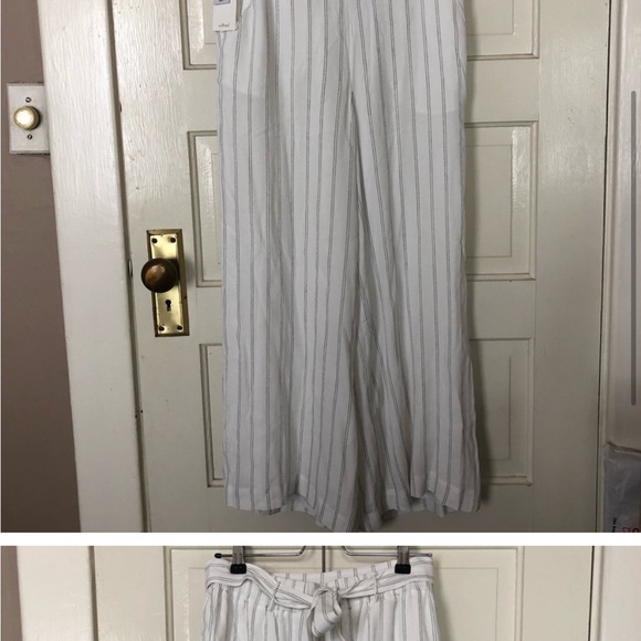 Aritzia cropped high waisted pants - Picture 3 of 4